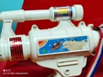 VINTAGE SPACE LASER ELECTRONIC GUN TOY ASTRONAUT ALIEN BLASTER FLASHING BARREL - Image 4